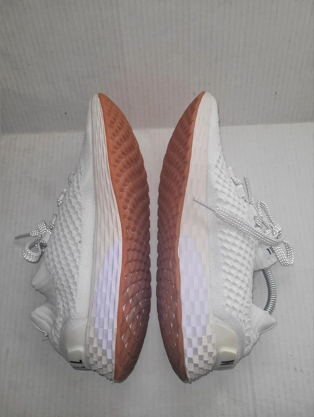 NOBULL Knit Runner Shoes Mens 10 Womens Athletic Training 11.5 Sneaker White Gum